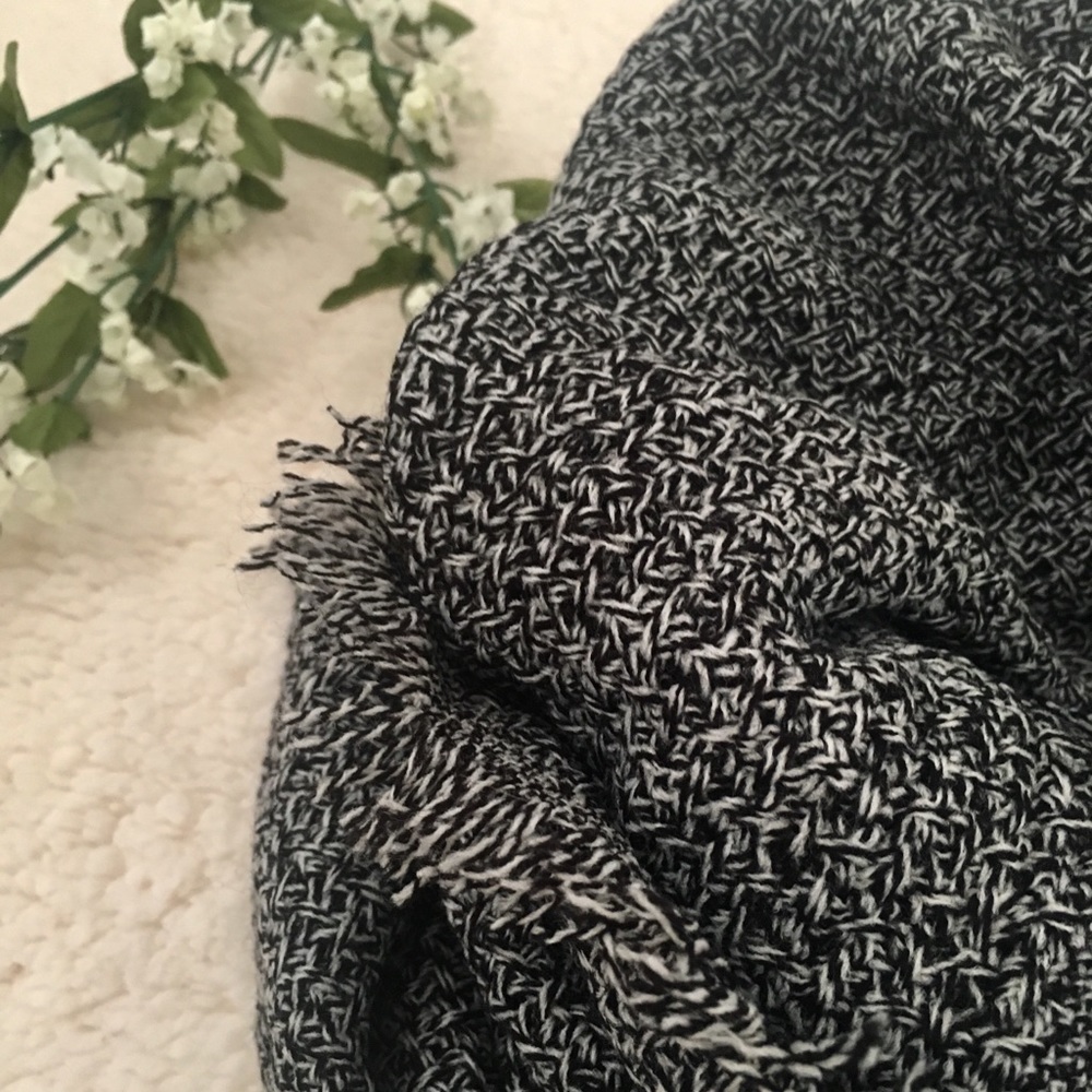 Infinity Scarf - Picture 2 of 2